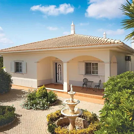 Sleeps 6 Air Con Wifi Villa *